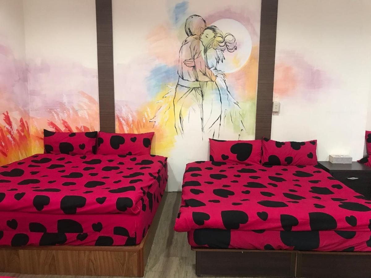 Appartamento Mickey House-Fuxing Taichung Esterno foto